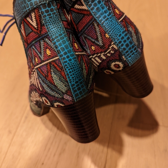 Colorful Patterned Ankle Boots - Picture 5 of 11